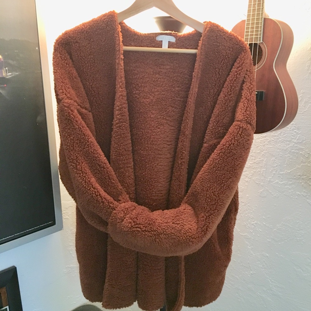 Cardigan sweater